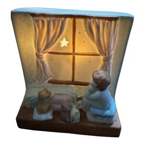 Vintage 1989 House of Lloyd Lighted Music Box Child at Window Ceramic Nightlight